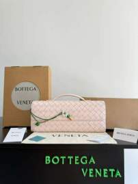 Picture of Bottega Veneta Handbags _SKUfw209922996fw